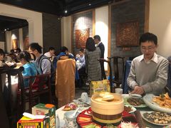 大堂-北平食府·北京烤鸭(北京西站六里桥店)