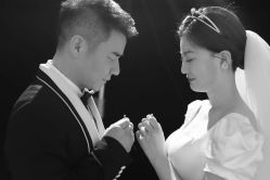 点击看大图 -角色婚纱摄影(中心店)