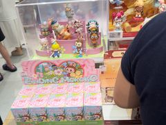 -泡泡玛特POPMART(国金街店)