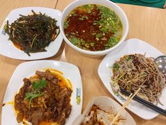 -西部马华清真兰州牛肉面·烧烤夜市(关东店)