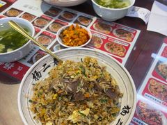 -扬二春炒饭(国庆路总店)