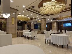 -江南大酒店·地道正宗有锅气的江西菜(中华北大街店)