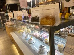 -焙丽拾光(麦凯乐直营店)