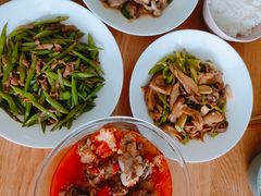 -爱的果实月嫂育婴师(世纪东方店)