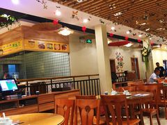 大堂-丹江口渔村·湘味厨房(桃园店)