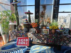 -唐拉雅秀酒店-西锦汇空中BBQ·思创餐厅