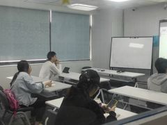 -朗阁·雅思托福·留学英语·国际学校(国贸校区)