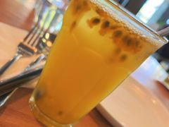 百香果冰茶-UPPER KITCHEN(延安路店)