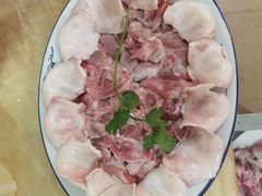 -华哥新鲜猪精品美食