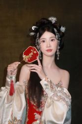 -桃子造型婚纱礼服(凤起广场店)