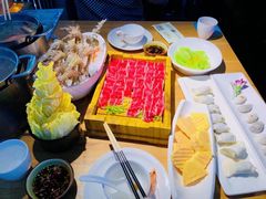 -德天肥牛海鲜火锅(城西银泰店)