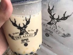 -THE ALLEY 鹿角巷(华润万象城店)