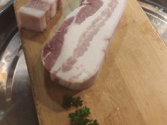 -唯成•韩国炭火烤肉 유성고기