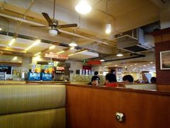 大堂-萨莉亚(南京东路店)