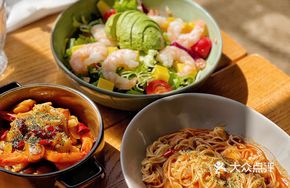 Wild Mushroom Spicy Garlic Shrimp