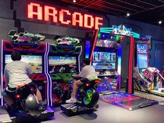 -世代星球·保龄球·镭战真人CS·团建(杨浦店)