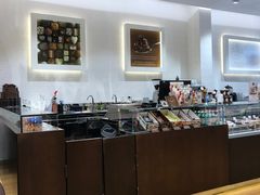 -VENCHI 闻绮(上海佛罗伦萨小镇店)