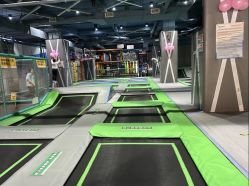 -反弹蹦床公园·亲子乐园·团建·派对(尚品奥莱店)