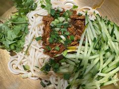 -聚合鑫东北熏酱熟食麻辣面(长阳店)