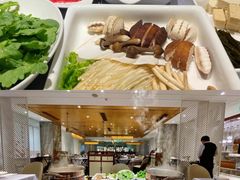 -鼎鼎香·港式火锅·臻选店(北京SKP店)