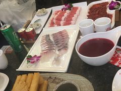 -井格重庆火锅(临平银泰城店)
