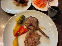-飨食汇全日制餐厅·昆山皇冠假日酒店(九方店)