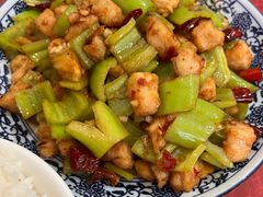 辣子鸡丁-北大地皖峰饭馆