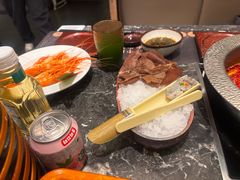 -牛YO寿喜烧·铁板烧和牛火锅自助(市府恒隆店)