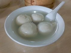 -老西白点心店