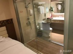 -深圳楚天大酒店(福田口岸深圳会展中心店)