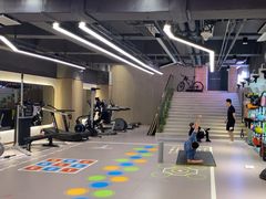 -英派斯健身旗舰店(海信国际中心馆)