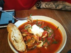 -ROAST coffee & eatery