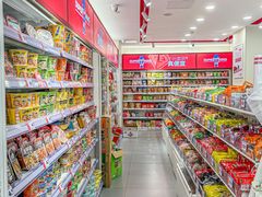 -赵一鸣零食(西南文锋东路店)