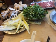 -月圆火锅(宁海东路二店)