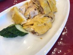 -侬佳蒸菜馆(听潮店)