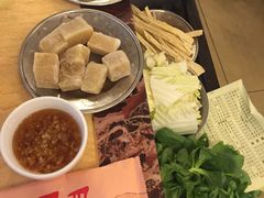 -月圆火锅(宁海东路二店)