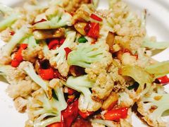 -鸽子侯·家宴·平价海鲜(市图书馆店)