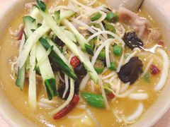 酸汤肥牛米线-百家鸡味馆(清泰店)