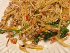 -浩海火燒雲傣家菜(芮欧百货店)