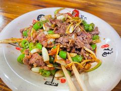 -何永光123鲜牛肉馆(1号店)