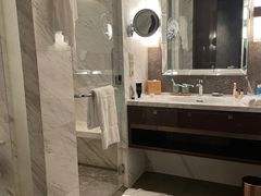 -杭州城中香格里拉大酒店