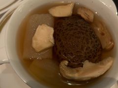松茸竹荪菜胆汤-金轩中餐厅 Jin Xuan(浦东丽思卡尔顿酒店)