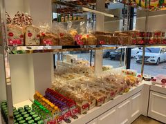 面包甜点陈列柜-味多美蛋糕(静安庄店)