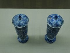 清康熙·青花缠枝番莲纹铃铛盖杯-嘉定博物馆