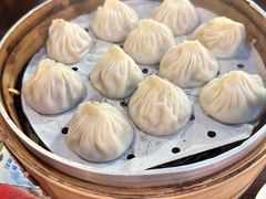 黑松露小笼包-大龙汤包