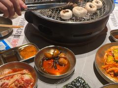 -草家酱蟹炭火烤肉店(珲春南路一店)