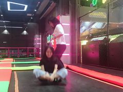 -酷跳蹦床主题公园(万胜广场店)