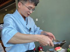 -万岛日本料理铁板烧(万泰国际店)