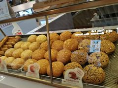 -西树泡芙(静安大悦城店)