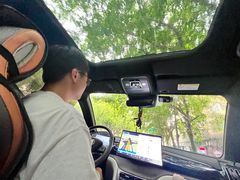 -弘仁宝佳比亚迪4S店(宝山旗舰店)